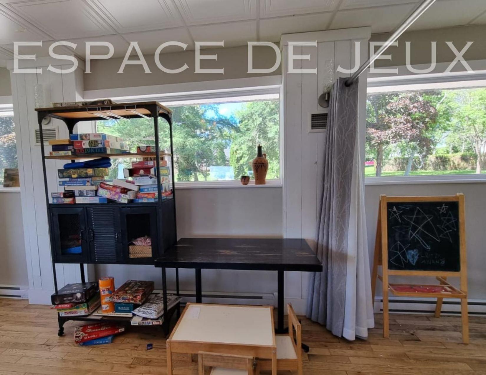 Auberge De Nos Aieux Les Eboulements Экстерьер фото